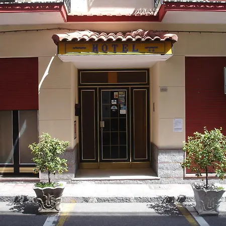 La Rusticana 酒店 贾迪尼-纳克索斯