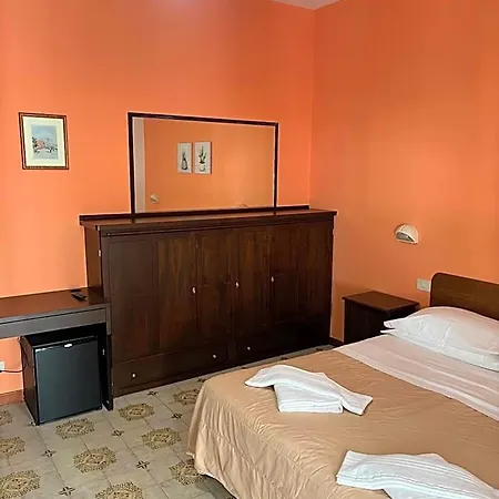 Hotel La Rusticana 2*