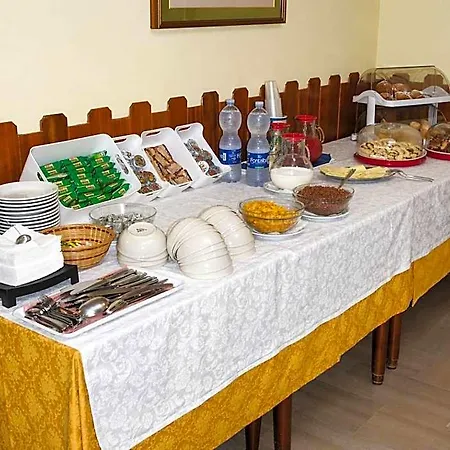 Hotel La Rusticana 2*