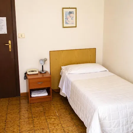 Hotel La Rusticana 2*