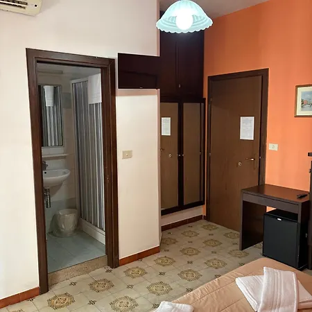 La Rusticana Hotel